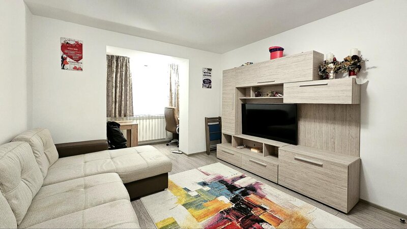 Predeal, central, zona vile, la cheie, renovat integral,  mobilat si utilat modern.